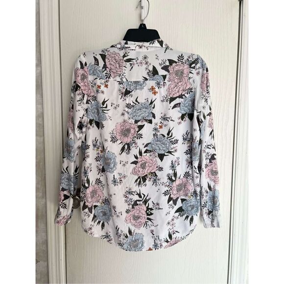 Divided Shirt  - Picture 2 of 4